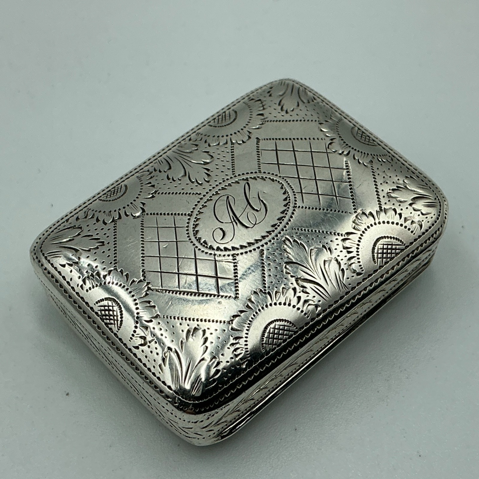 GEORGE III STERLING SILVER & GOLD INLAID VINAIGRETTE, JOHN SHAW, BIRM C1811