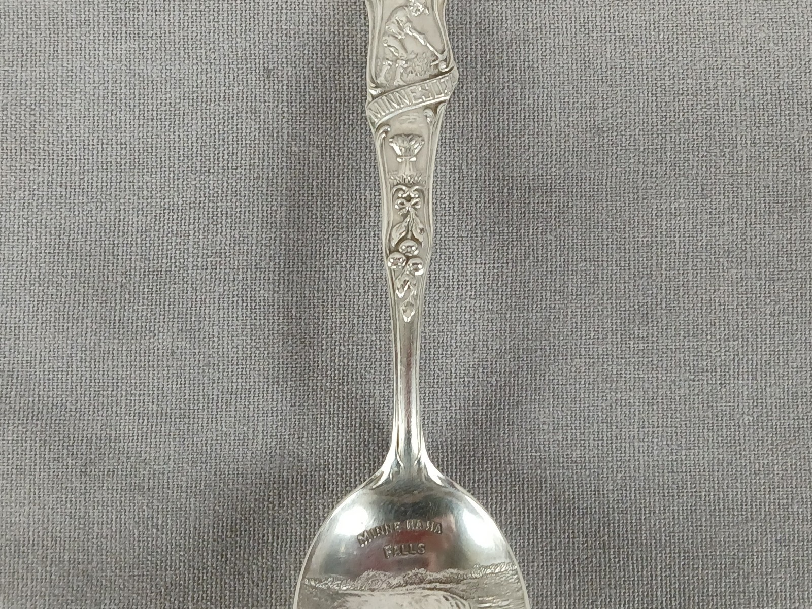Watson Minne Ha Ha Falls Demitasse Size Sterling Silver Souvenir Spoon