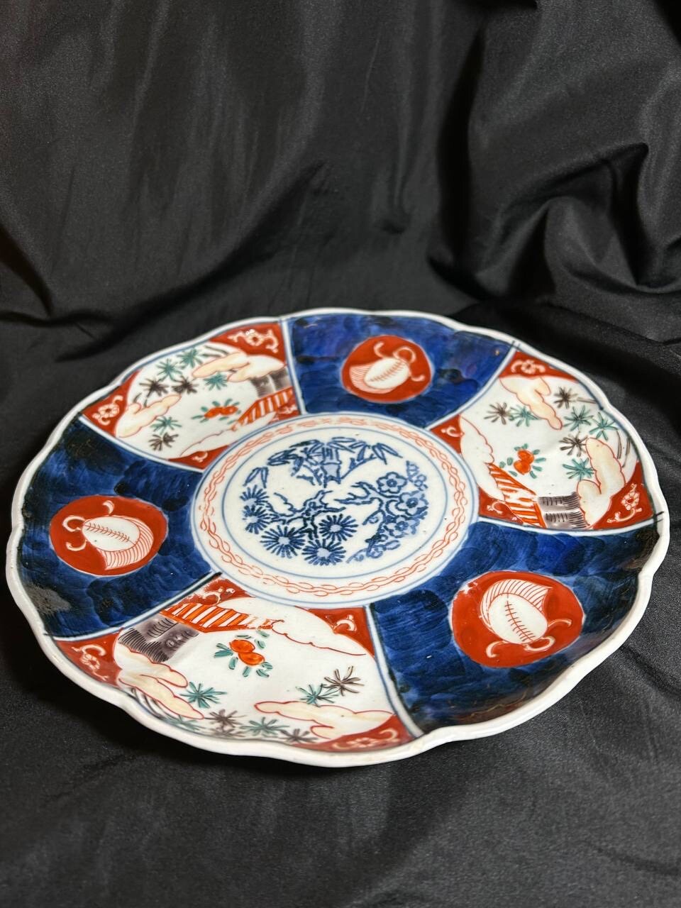 Antique Japanese Imari Meiji Period Plate Hand painted 19th Century 8.75” 22.5cm