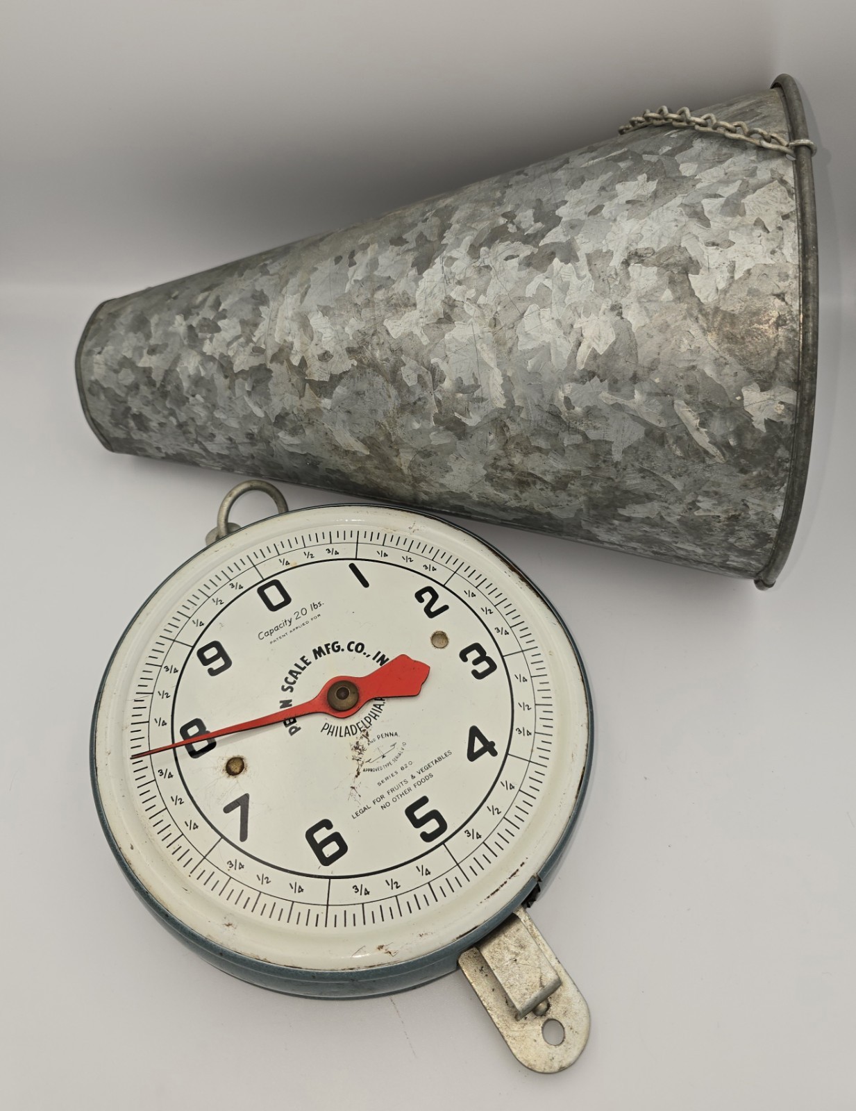 Vintage Antique PENN SCALE MFG. CO. INC. Hanging Vegetable Fruit Scale Primitive
