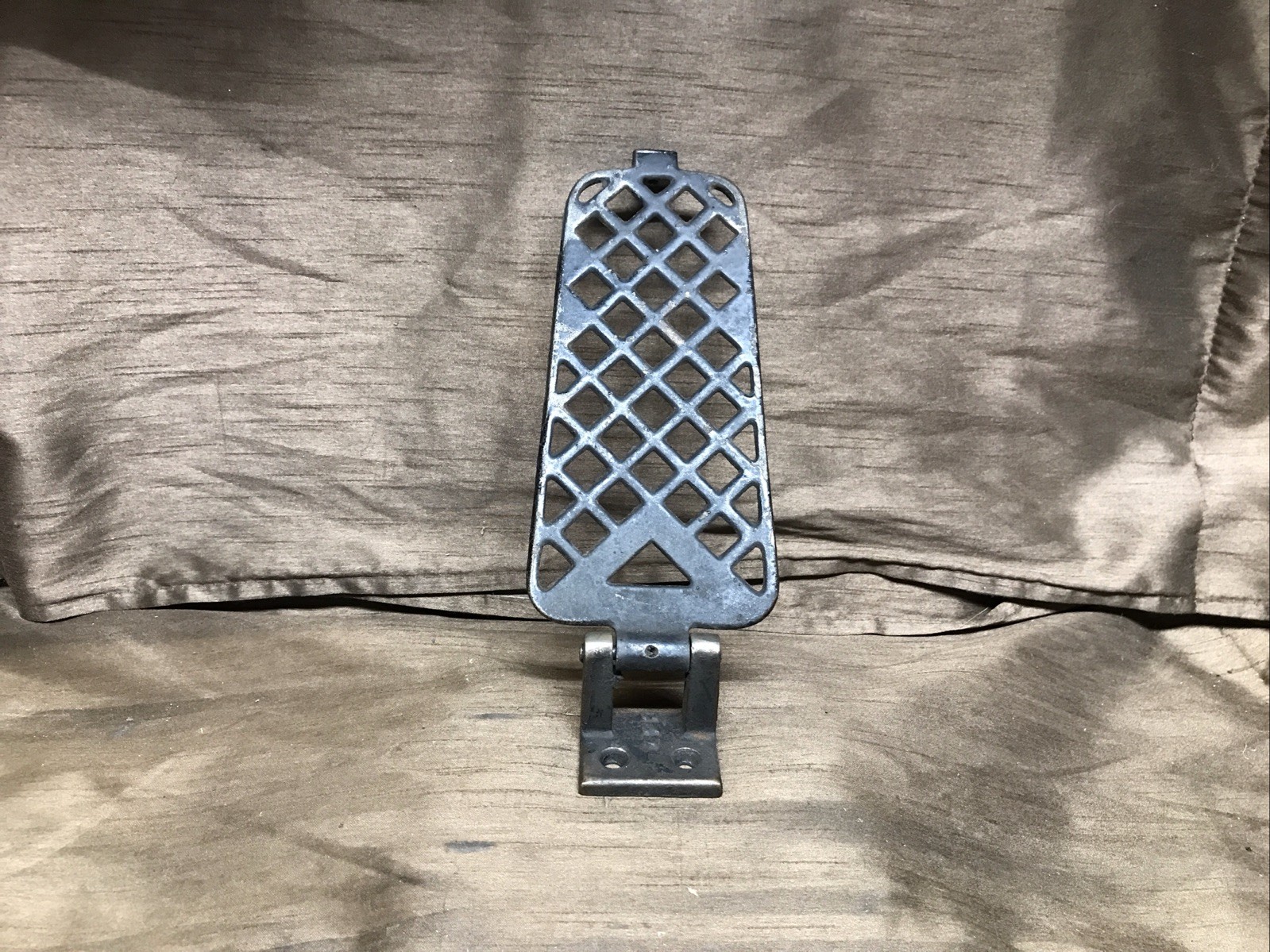 Antique Industrial Sewing Machine Cast Iron Foot Pedal
