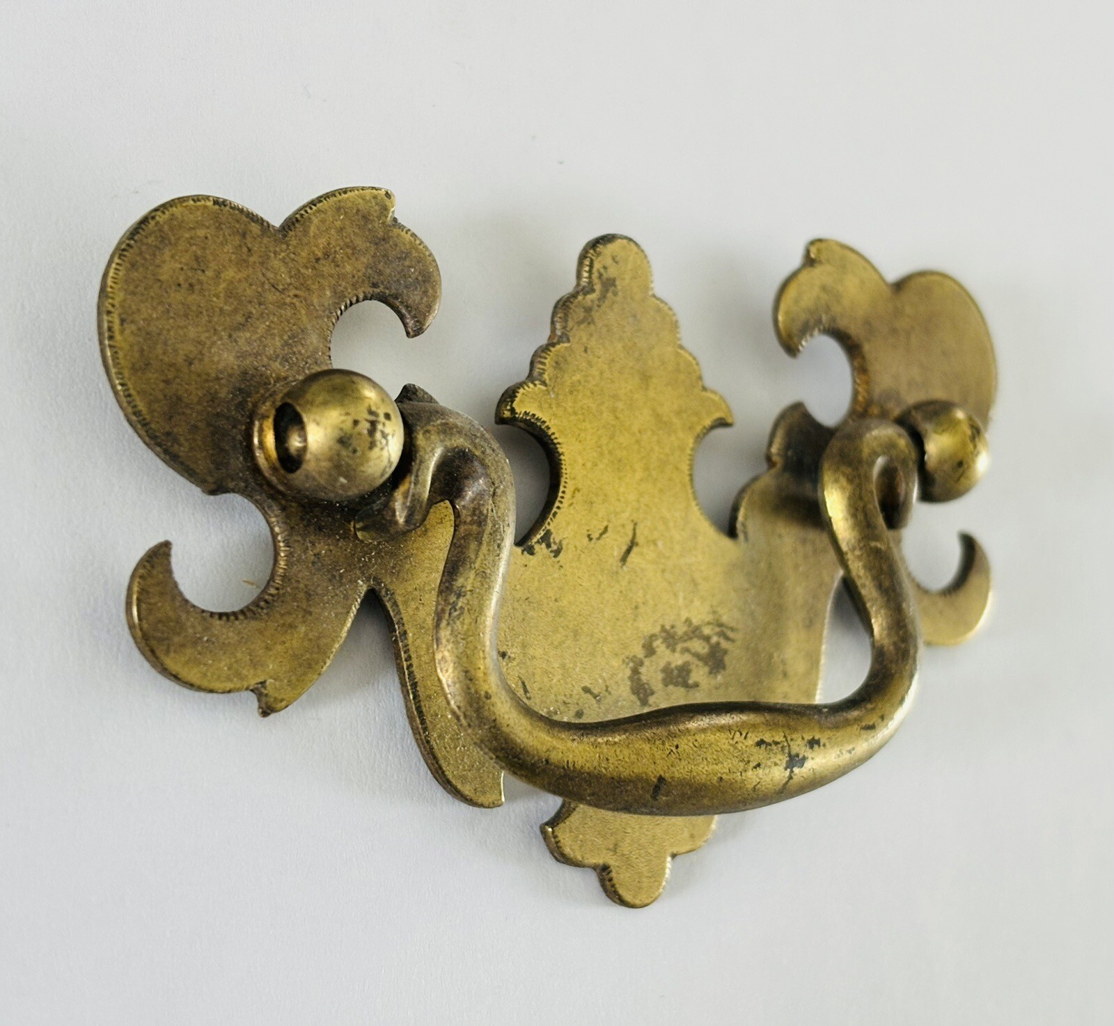 Brass Antique Hardware Chippendale Batwing Bail Drawer Pull Handle 2.5”centers