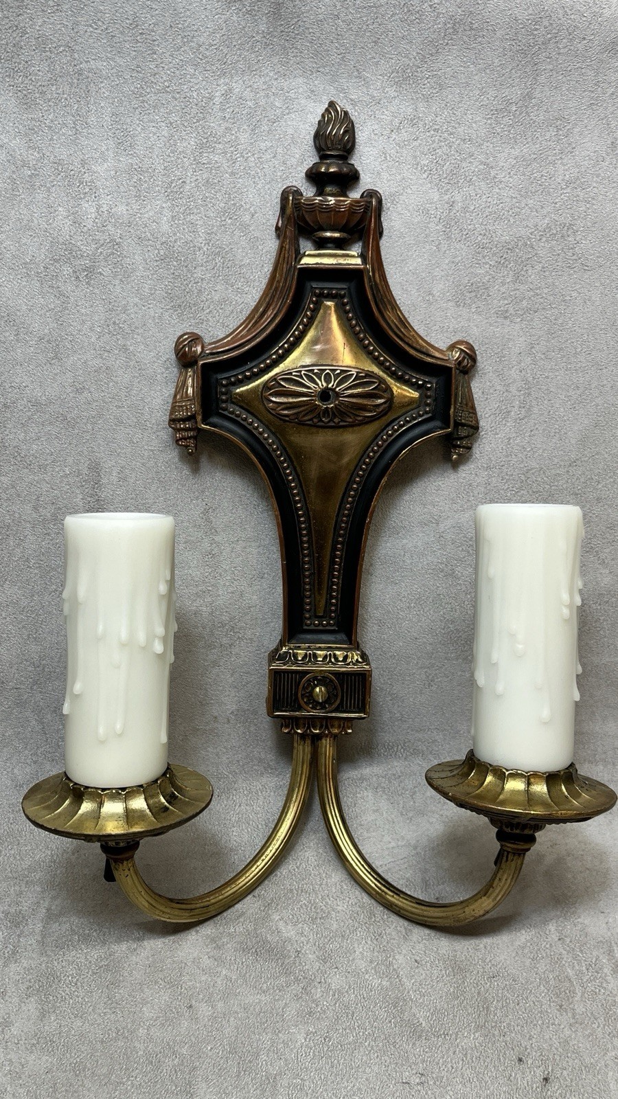 Antique Heavy Brass Two Arm Wall Mount Sconce Ornate Baroque Gothic *Rewired*
