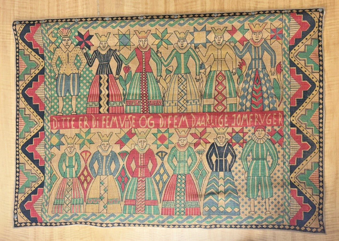 Vintage French Tapestry Pictorial Handmade Aubusson Wall Hanging 21.5 x 31.5 in