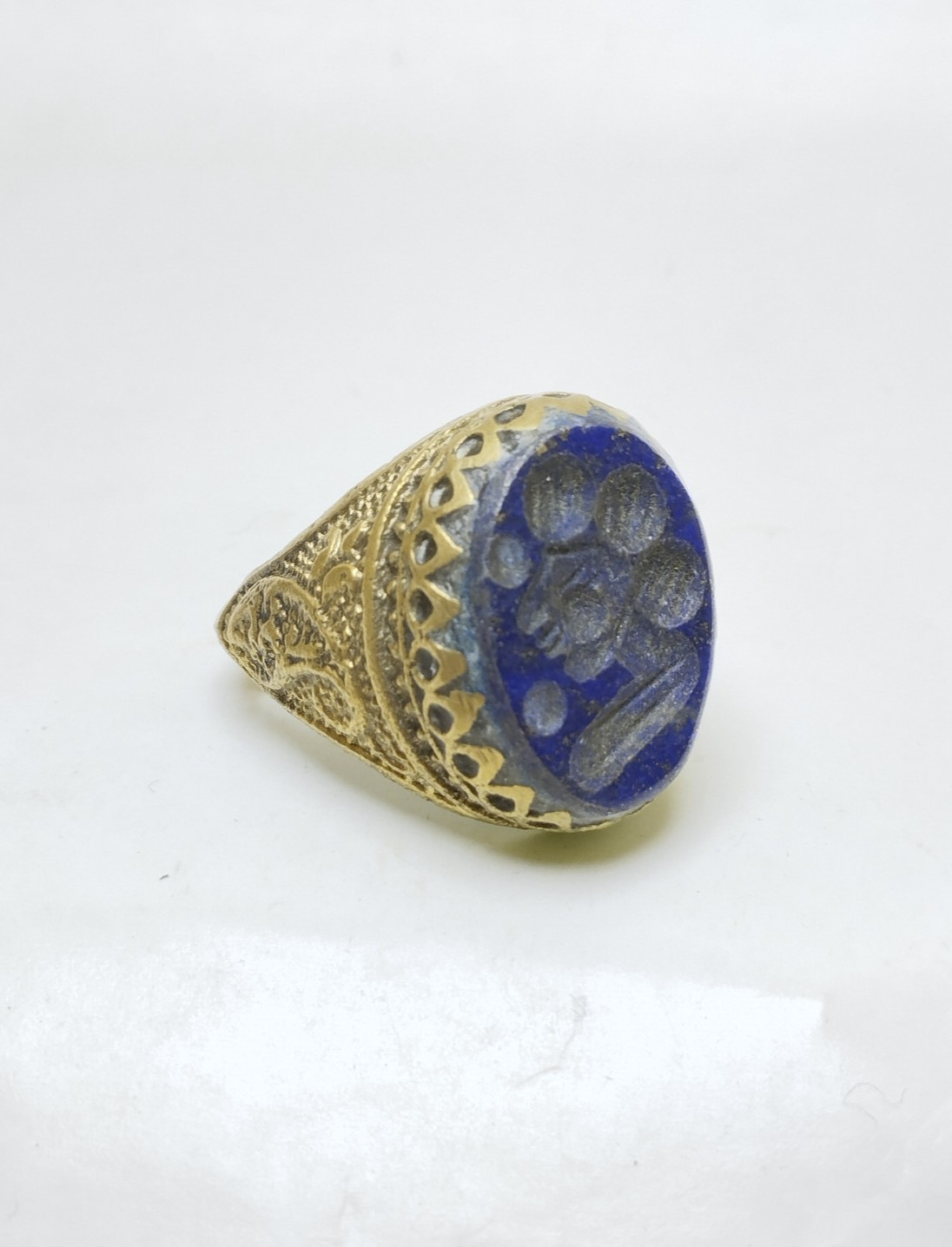 Ancient Roman Intaglio Agate Stone Solid Bronze Rare Ring Size 10.5 US