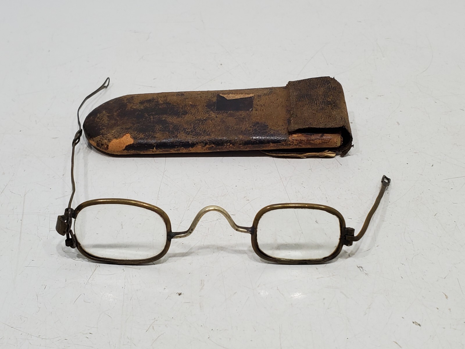 Vintage Spectacles Antique Eye Wear Early Eye Glasses & Case Holder 1800’s