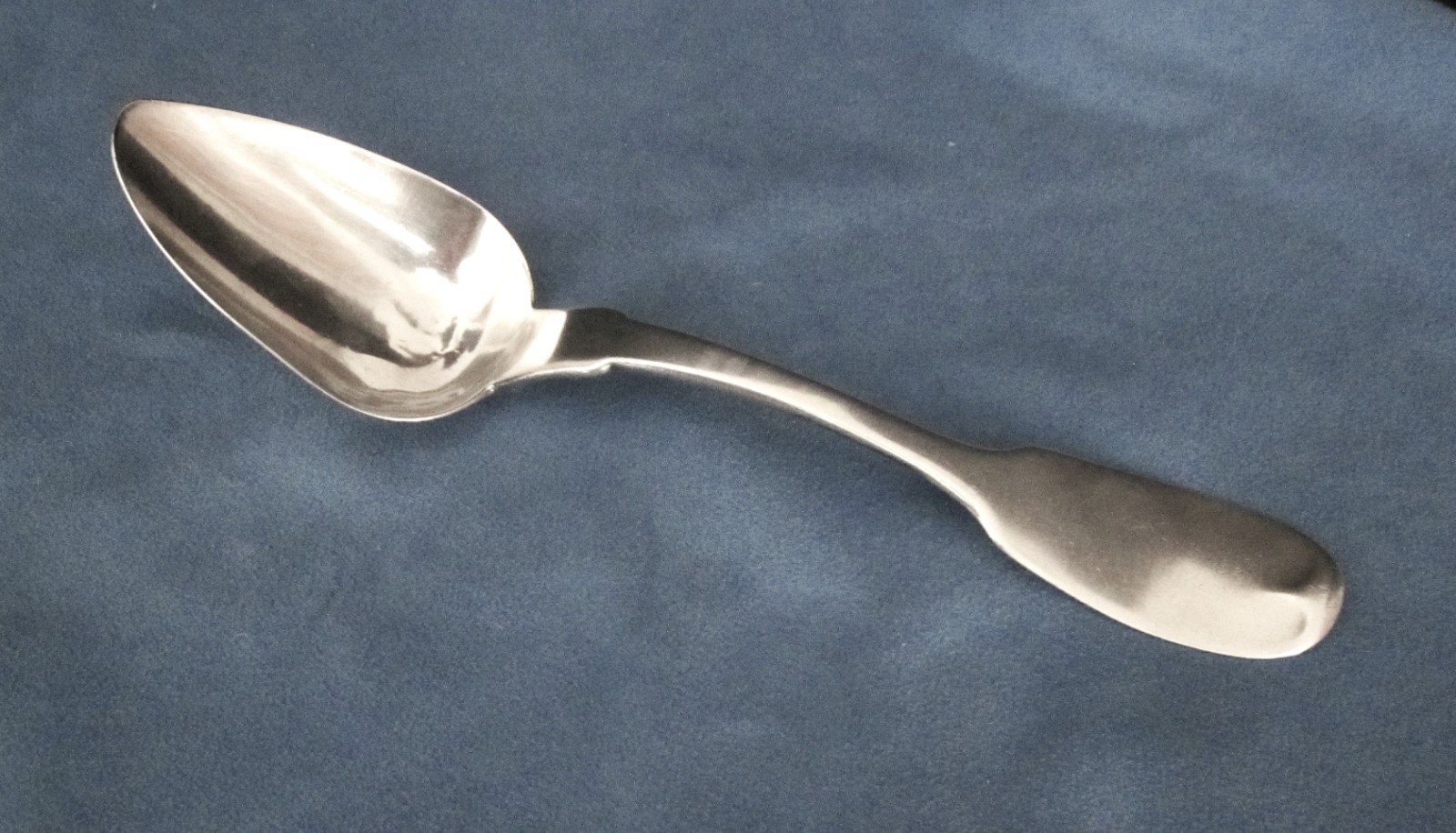 Antique Hyde Goodrich Coin Silver 8 1/4″ Serving Spoon Fiddle Pattern 70g Damage