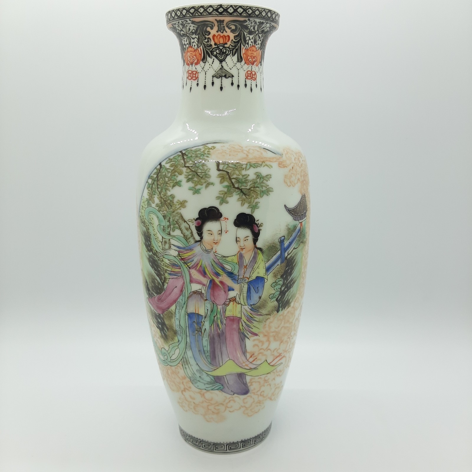 Chinese Porcelain Vase 9″ Egg-Shell Baluster Form Chinese Export USA Import