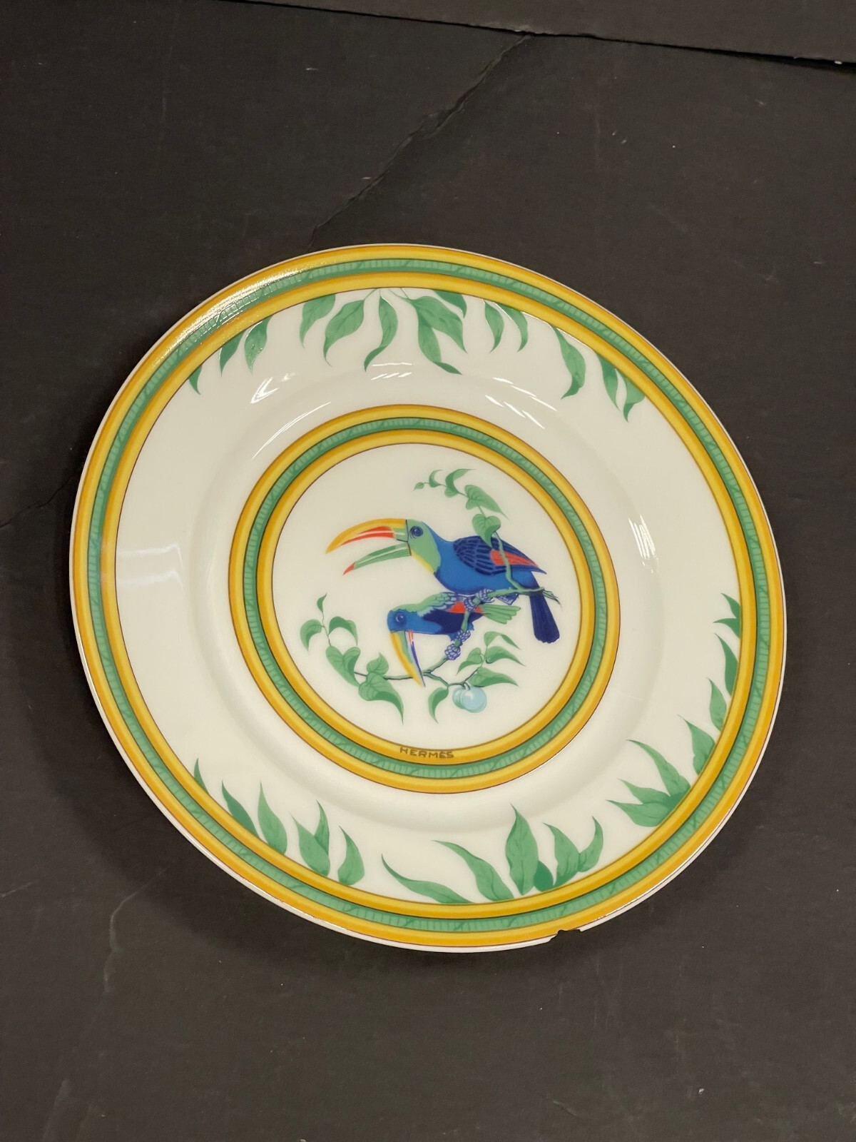 Small Porcelain Saucer Hermès Paris Vintage Toucans Design 20th Century