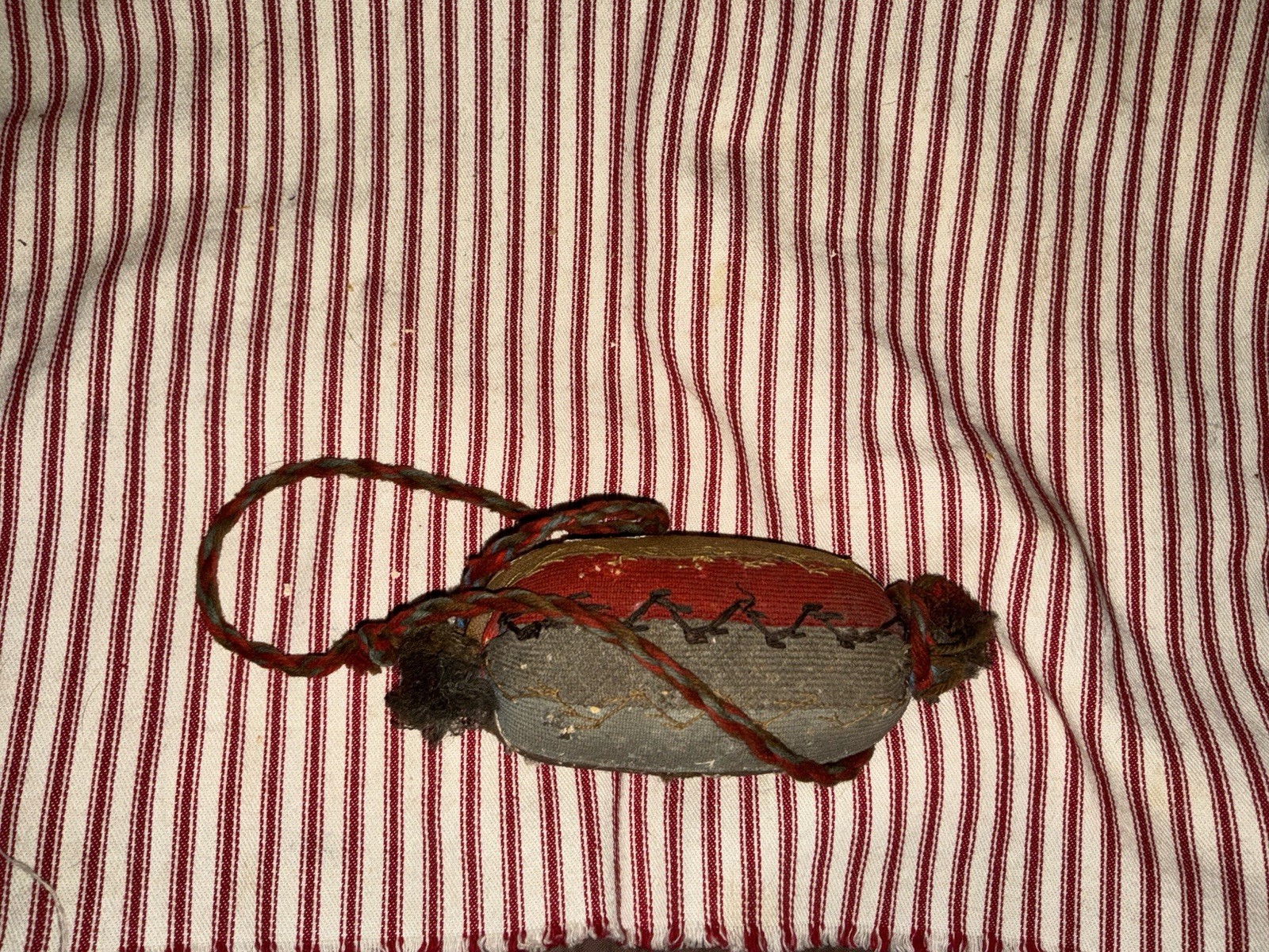 Antique Rare Amish Sewing Scissor Roll Pin Cushion