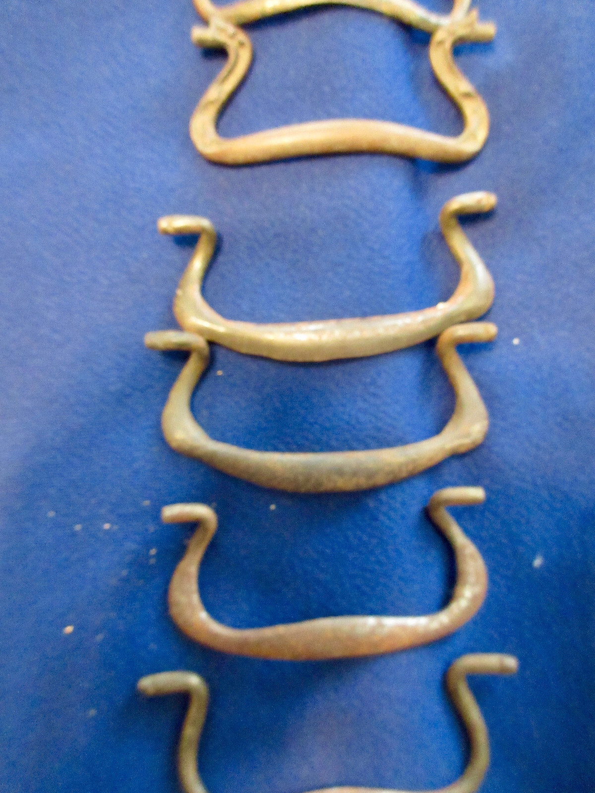 9 Iron Drawer Pull Handles some matching 3″ 3.25″ 3.5″ to inserts #490