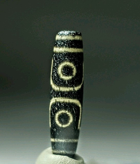 Pre-1800s Indo/Tibetan Old Agate 3 Eye Motif Dzi Bead 13*56mm 17.6grams