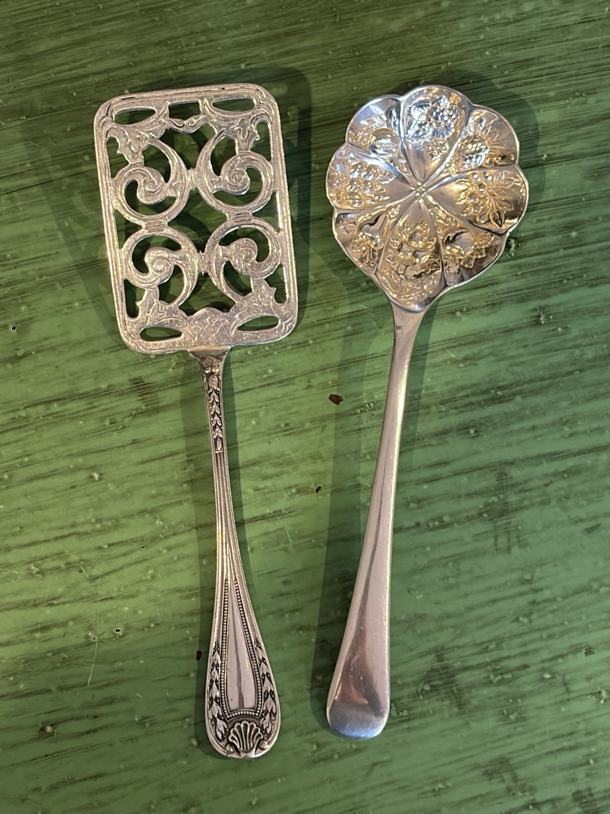 Silver Plate Ornate Cut Pastry Server (Spain) Berry Spoon (England)