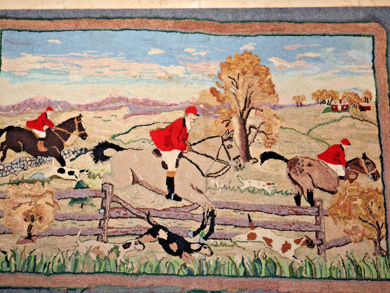 Antique Primitive 58″ x 38″ Hooked Rug Equestrian Hunt Scene Dogs Horses Riders
