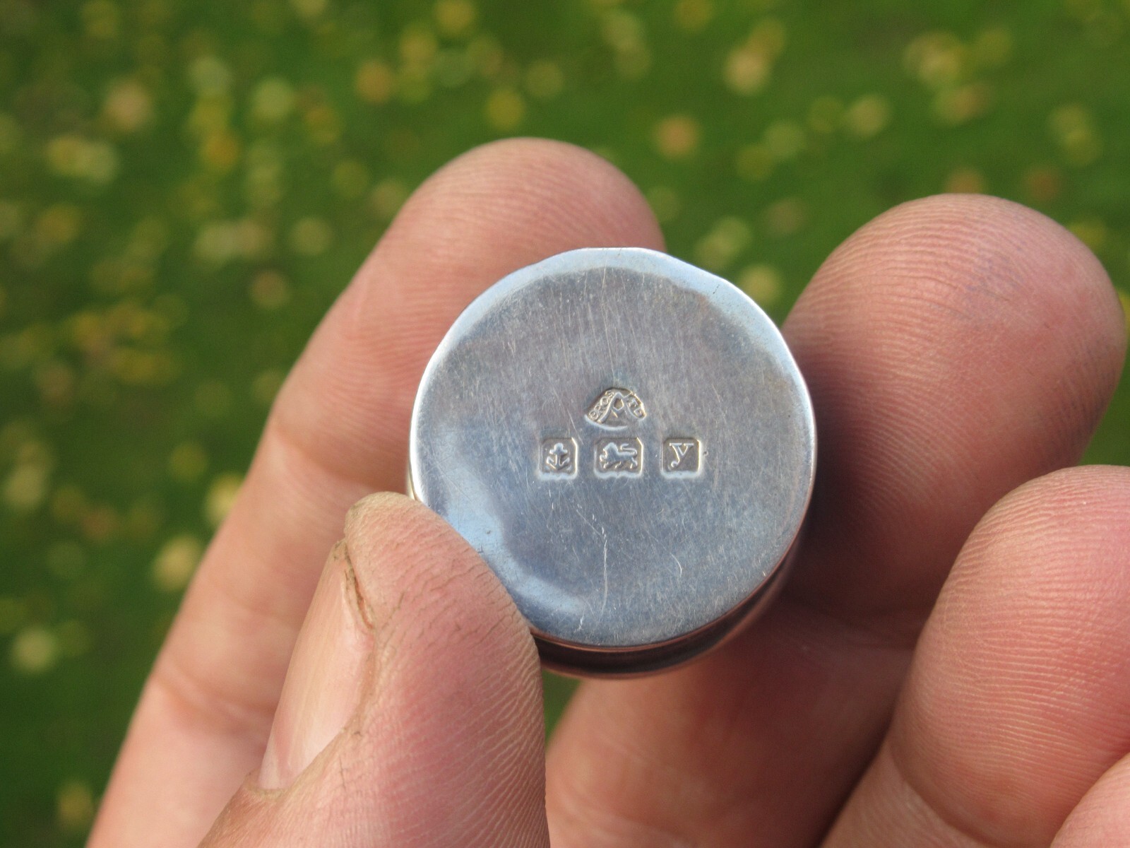 Silver Circular Pill Box Hallmarked B`ham 1923/24 Adie Bros Ltd Ex Cond