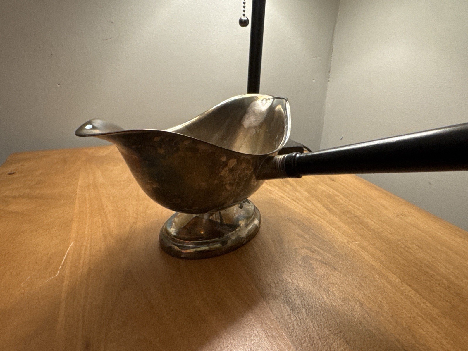 The Sheffield Silver Co Gravy Sauce Boat Wood Handle USA Footed 8×4 Model 26