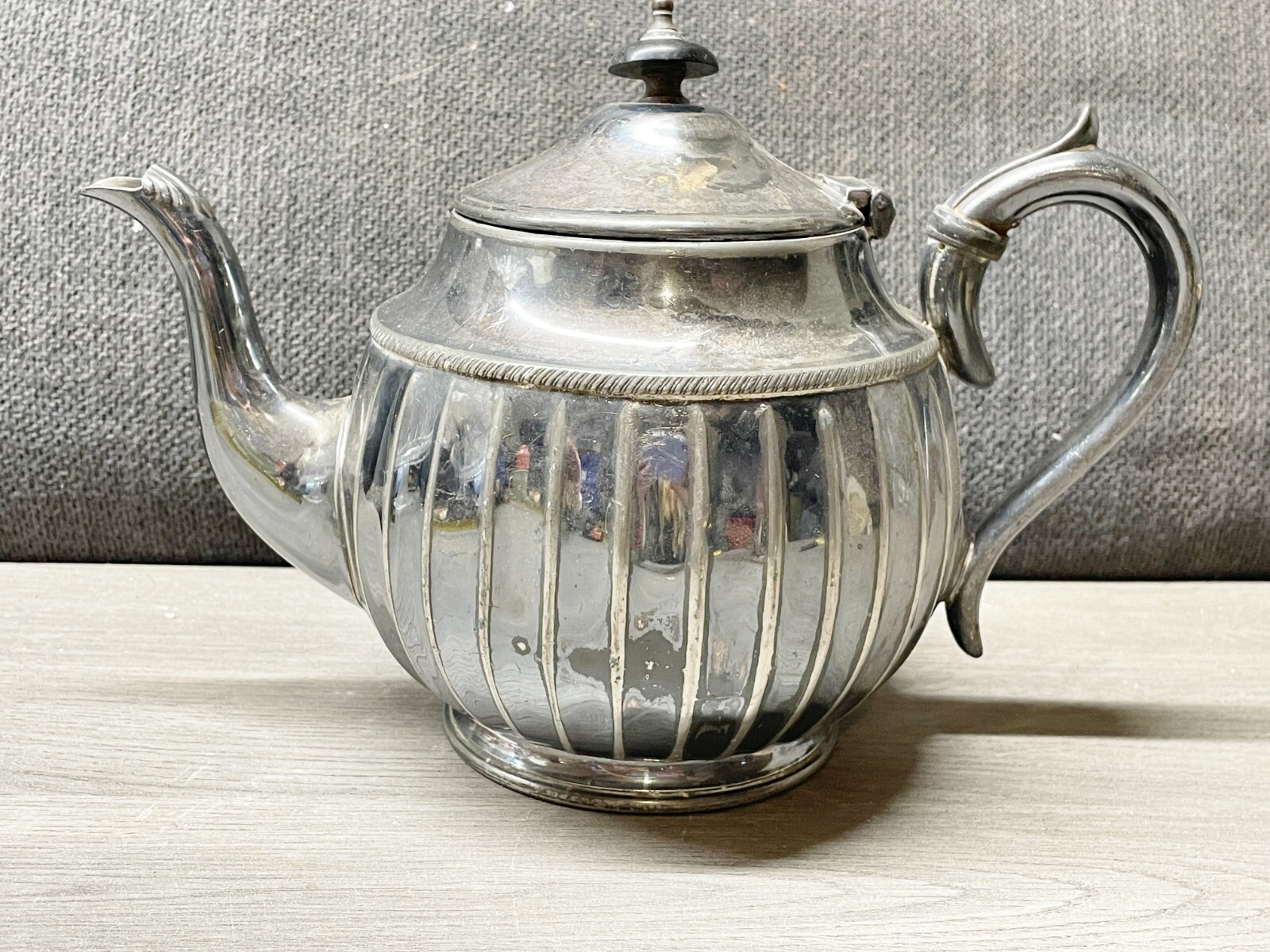 ANTIQUE SILVER PLATE JAMES DIXON TEAPOT TEA POT RIBBED DESIGN