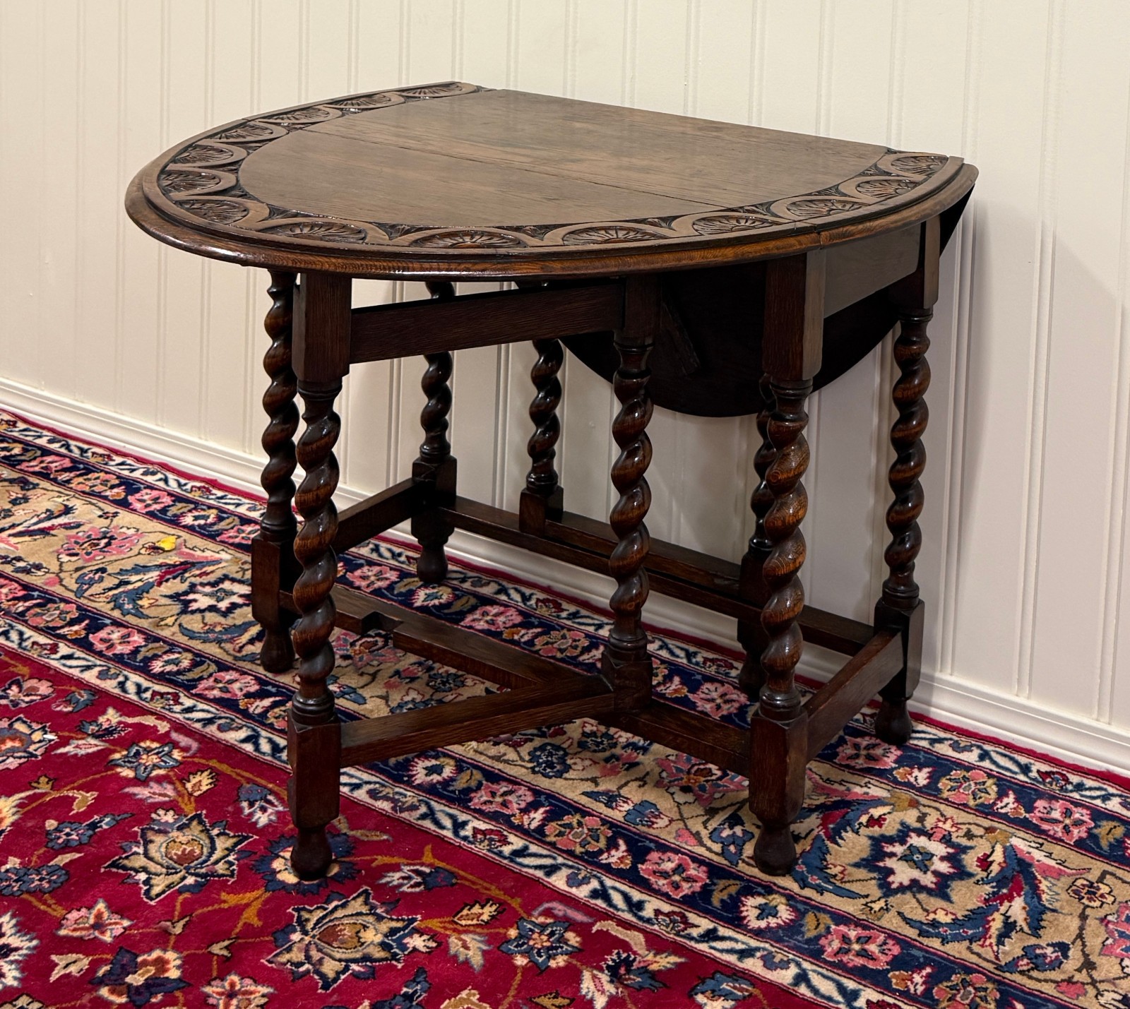 Antique English Table Drop Leaf Gateleg CARVED TOP Barley Twist Oak c. 1920-30s
