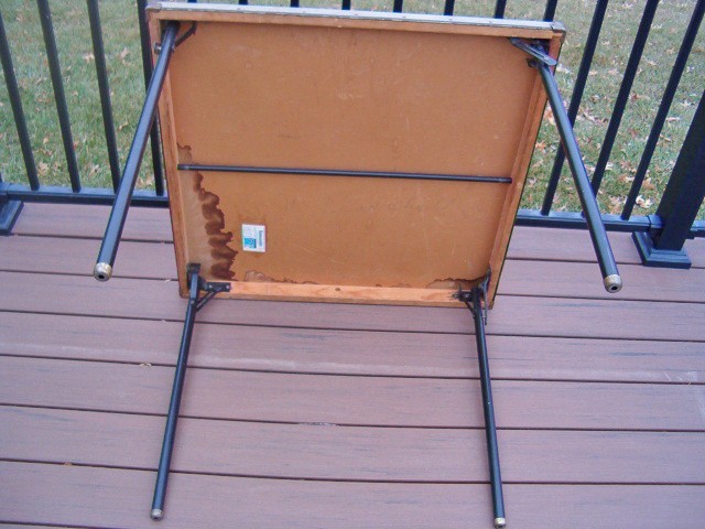 Vintage MCM Model 7706 Samsonite Folding Card Table Wood Frame Patterned Top