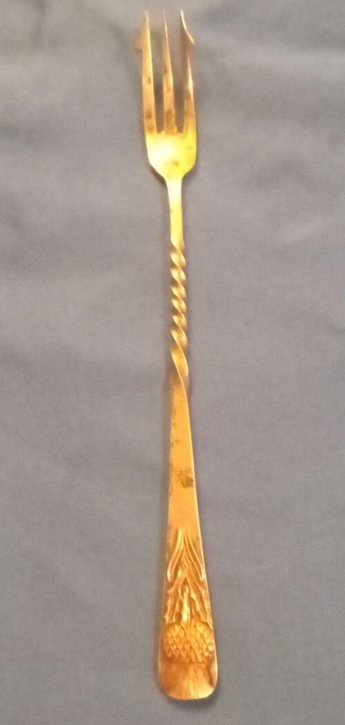 JB and S Made in England Ornate Pickle or Olive Fork 7 1/4″