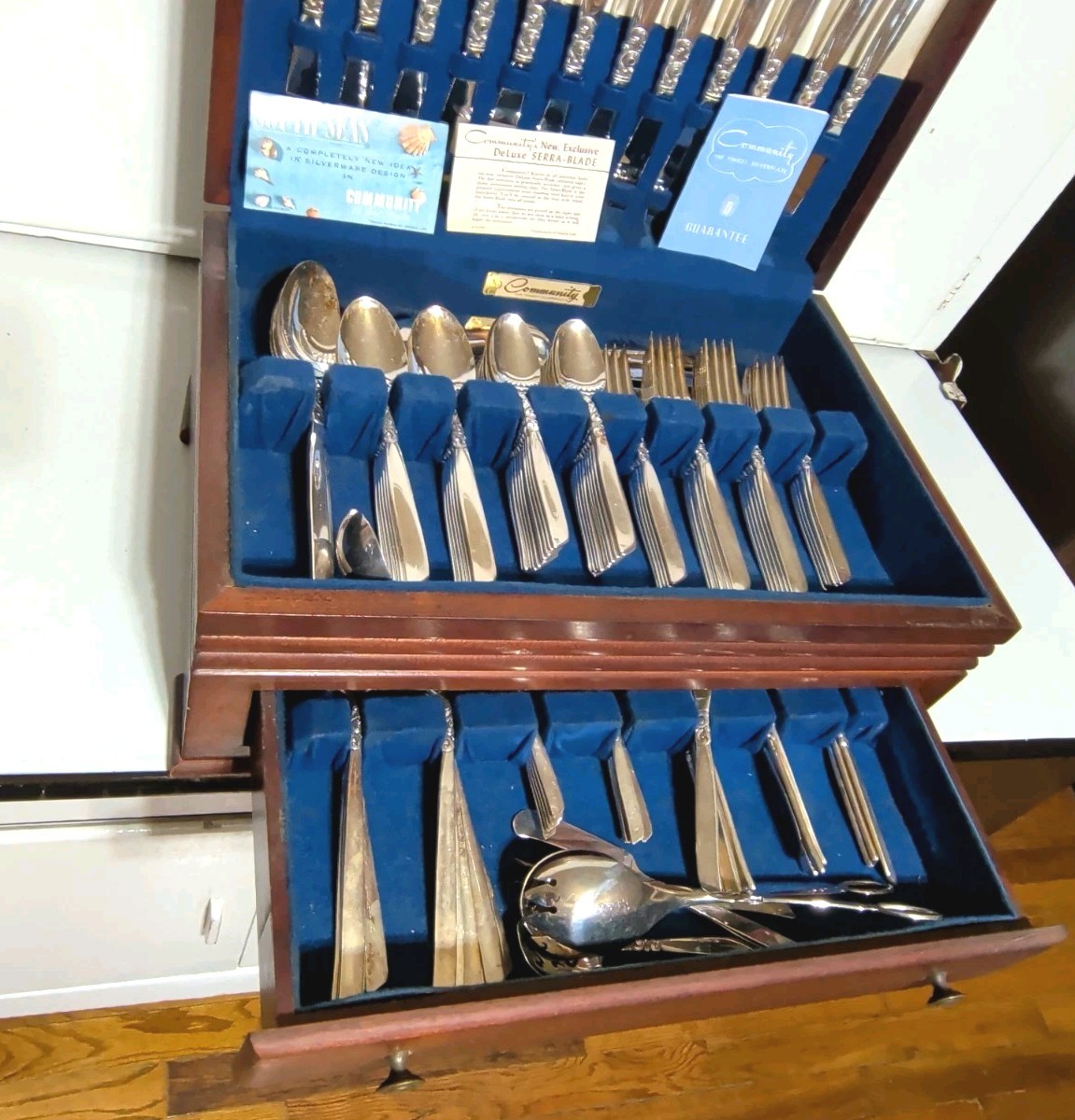 116 Piece MCM Oneida Community Silverware – Silver plated “South Seas” Pattern