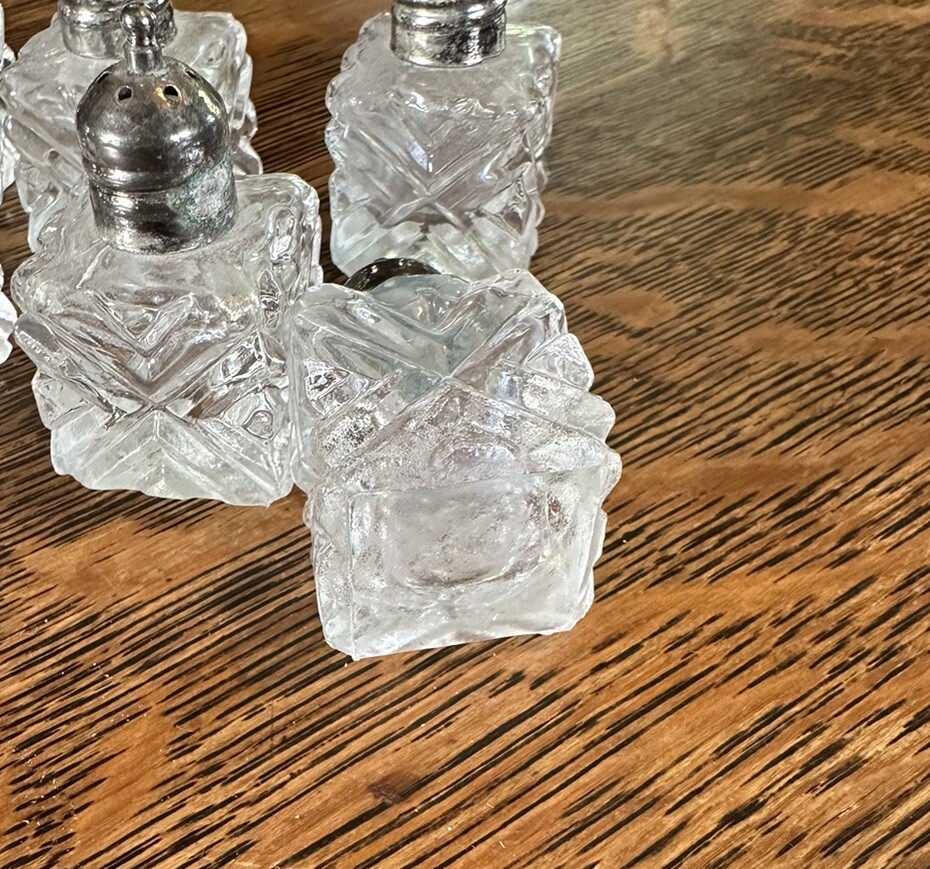 Vintage- Lot of 6 Silver Plated Clear Individual Glass Salt Shakers