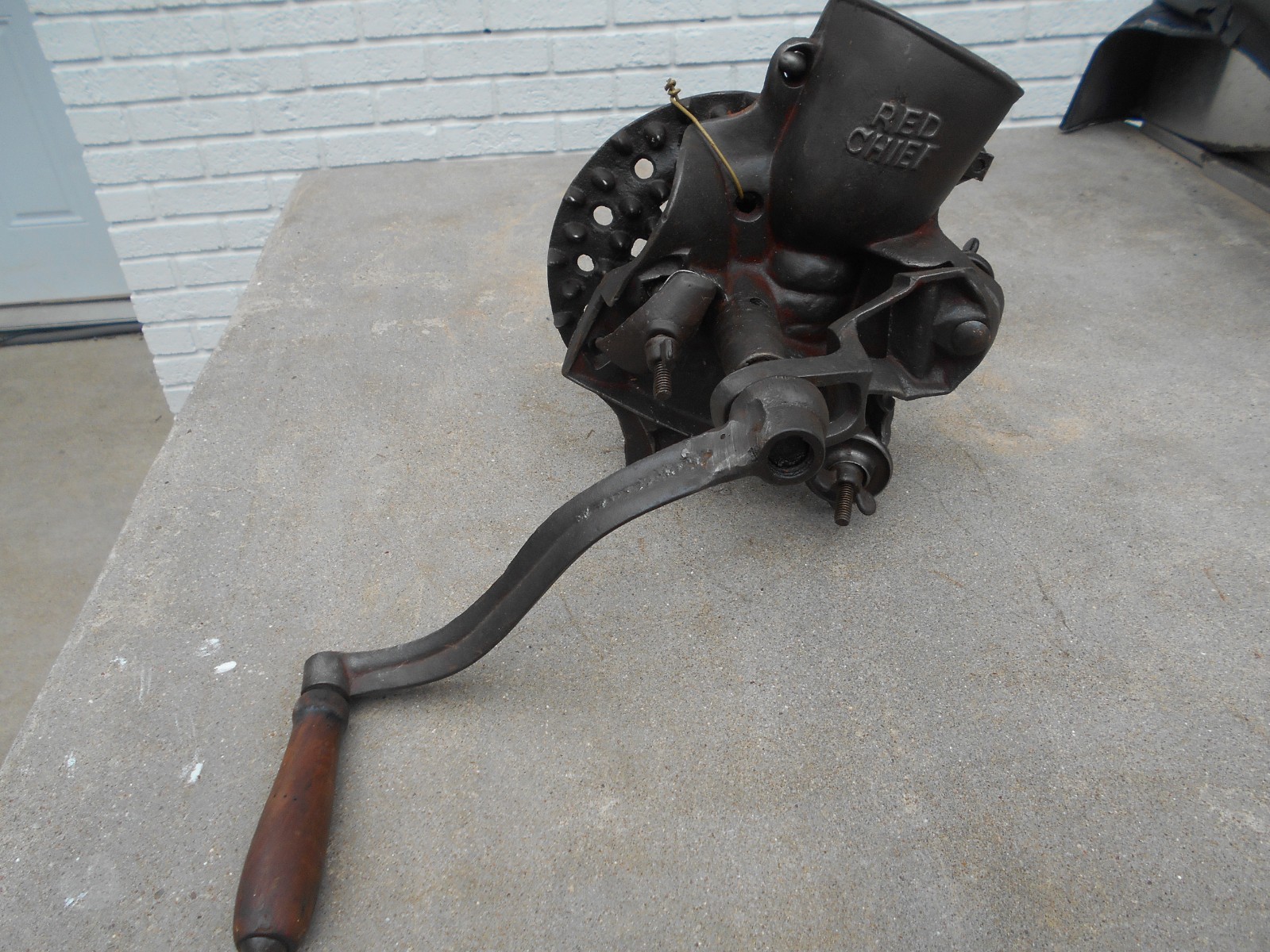 The Star Antique Tool Cast Iron Schreiber Hand Crank Corn Sheller Dubuque 8608