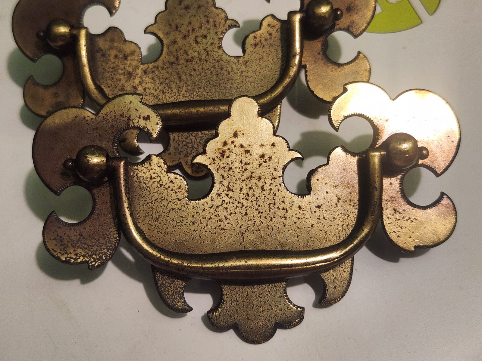 Flat Bat Drop Bail Pull Handle Solid Dark Aged Brass 3″ Centers 1 Vintage