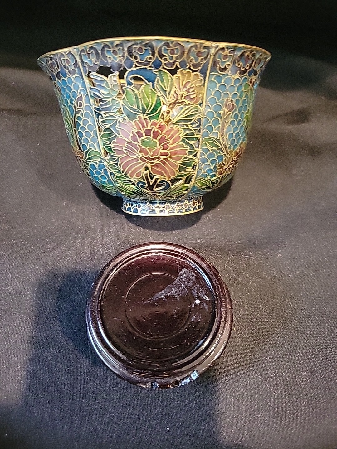 Vintage Chinese Cloisonné. Plique-à-Jour Bowl Birds/Flowers. EXCELLENT