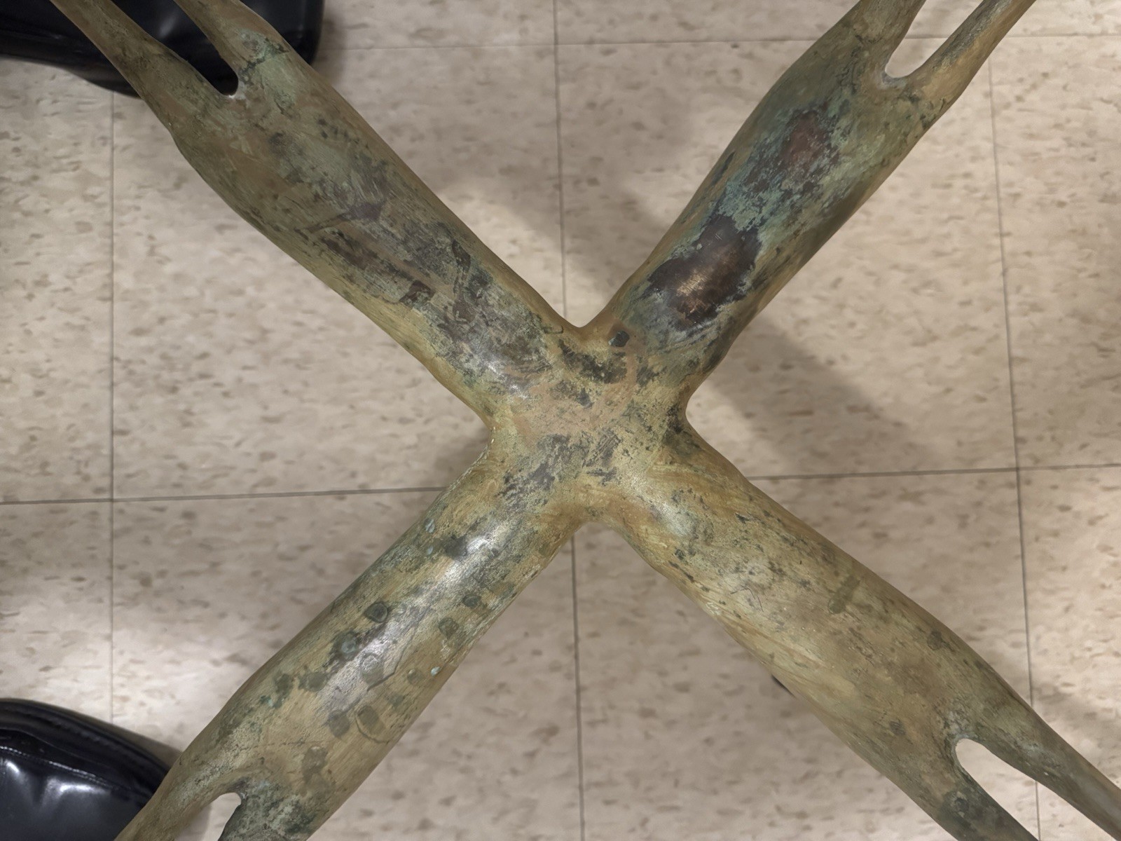 RARE EXQUISITE DEER FORM COFFEE TABLE IN ARMAND-ALBERT RATEAU STYLE
