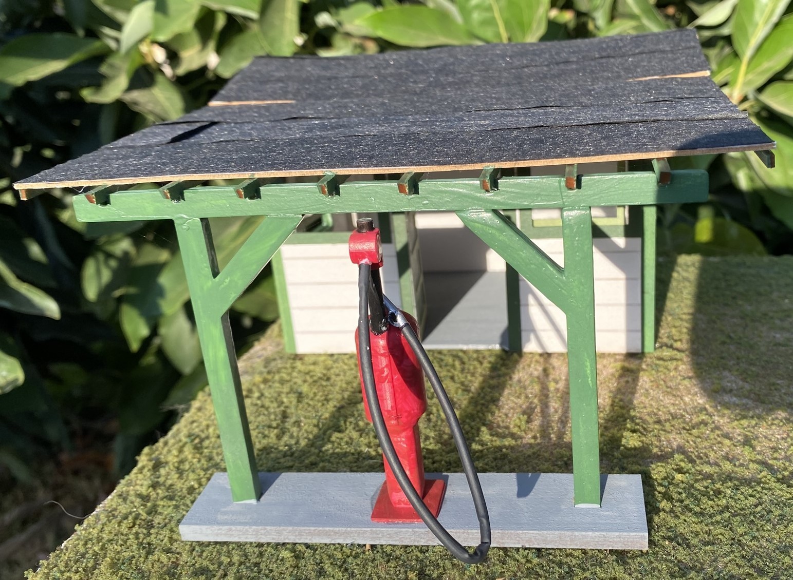 Weller Gas Station G (1:24) Scale Craftsman Kit