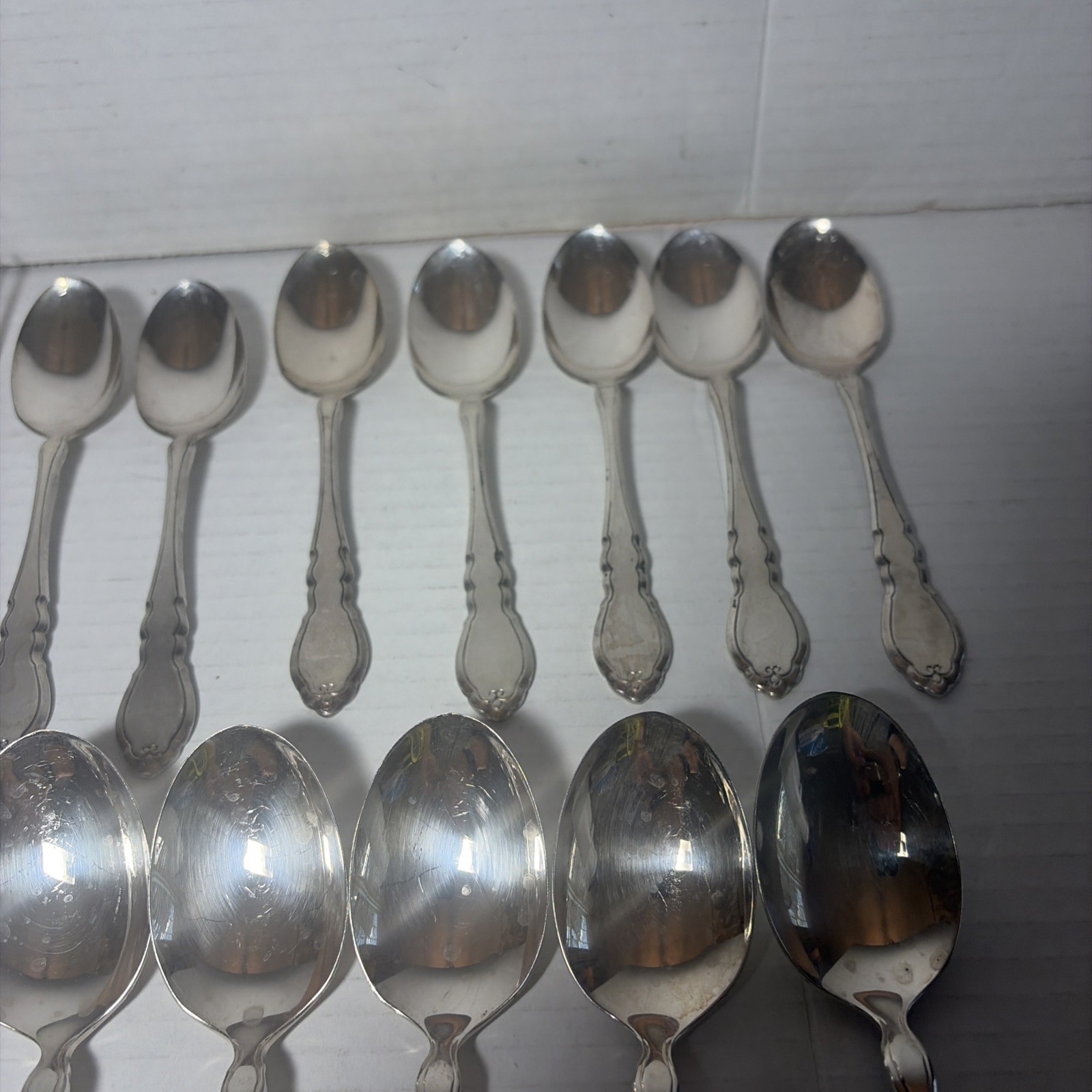 1881 Rogers ONEIDA ALOUETTE Silverplate Flatware Set Of Forks & Spoons 29