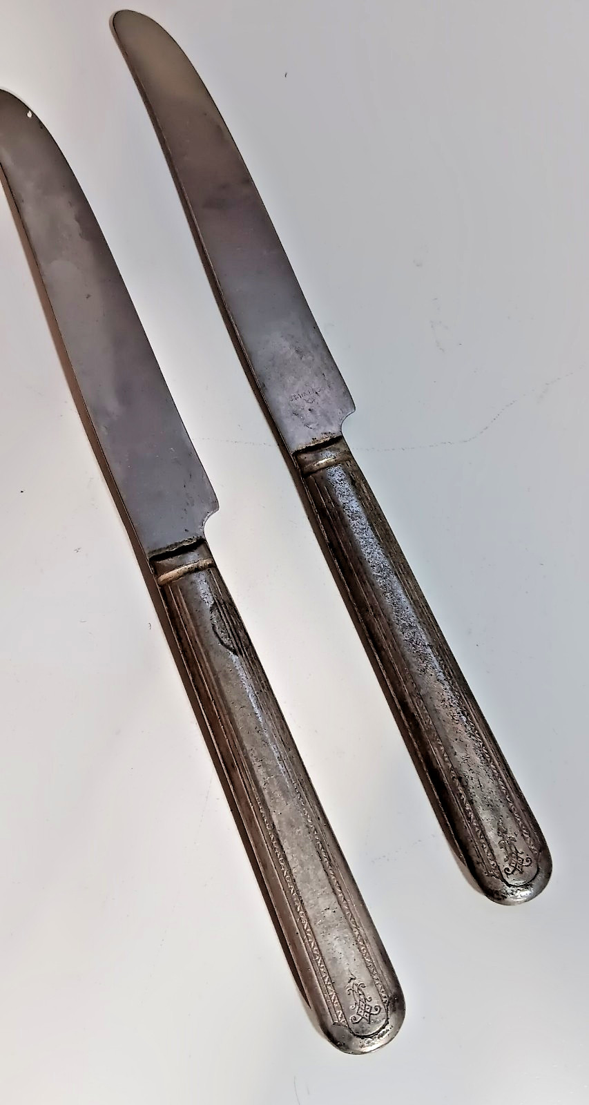 Vintage Lot Two “Senate Silver Plate” Table Knives, “JEAN” Pattern 1932