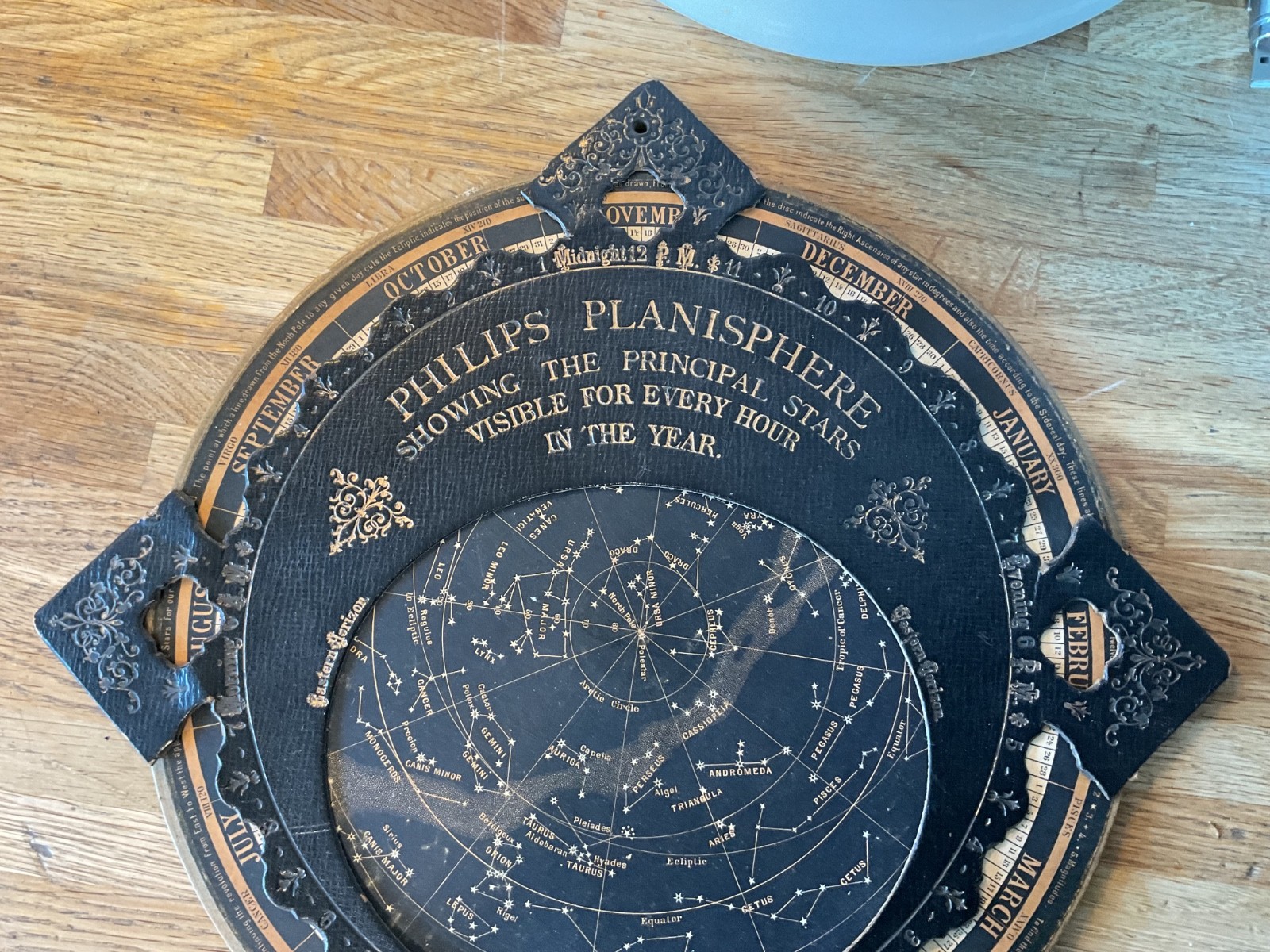 Large Antique Philips Astronomy Plant sphere – Showing the Principal Stars