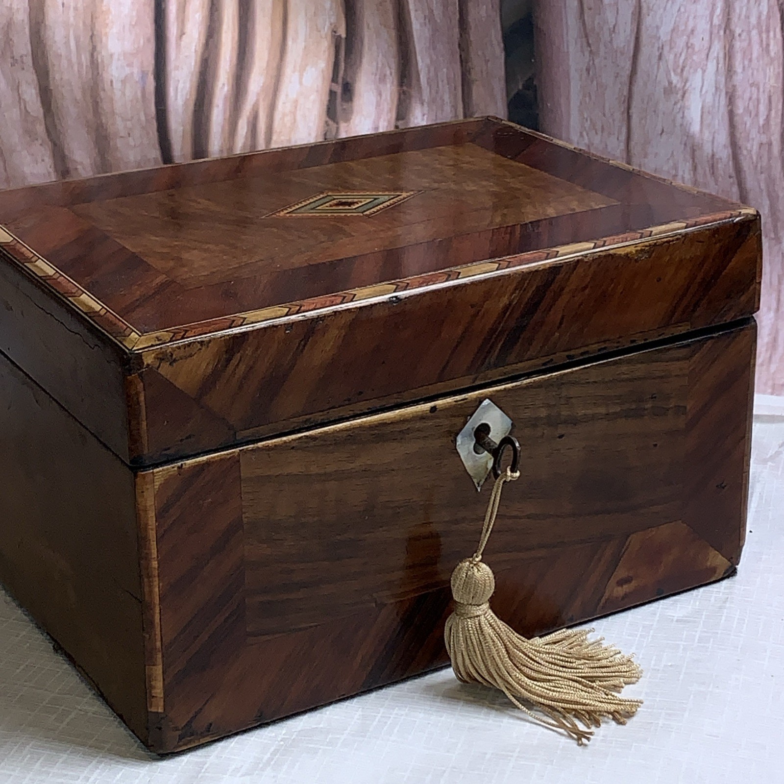 Antique Victorian rosewood Vanity Box with key 9.5″ x 7″ x 5.5″