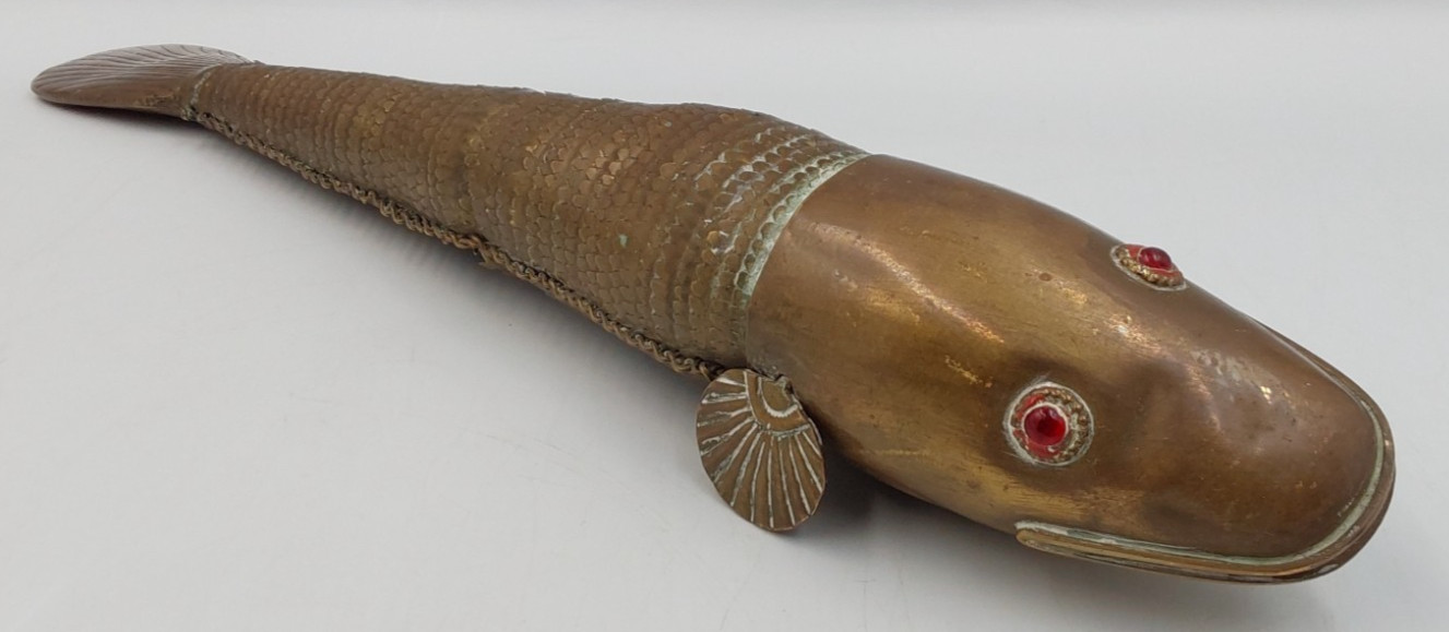 Antique Large Brass Medina Articulated Fish Red Cabouchon Eyes 12.5″ – 32cm Read