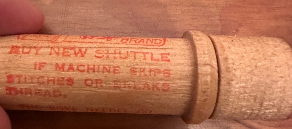 Vintage Wooden Boye Brand Tubes w/ Machine Sewing Needles Chicago 1920s
