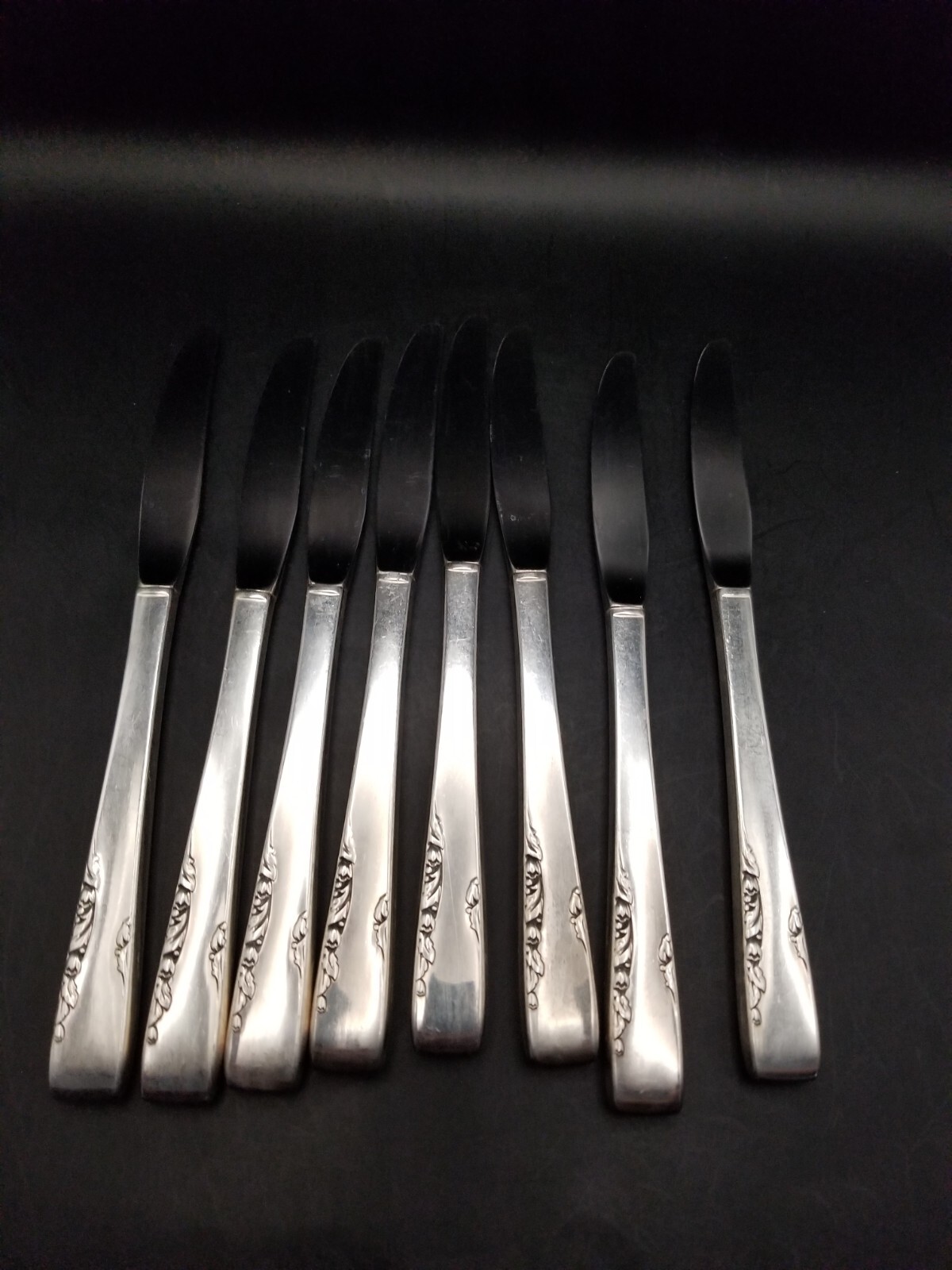 1881 Wm.Rogers Onieda proposal silverware 8 dinner knives