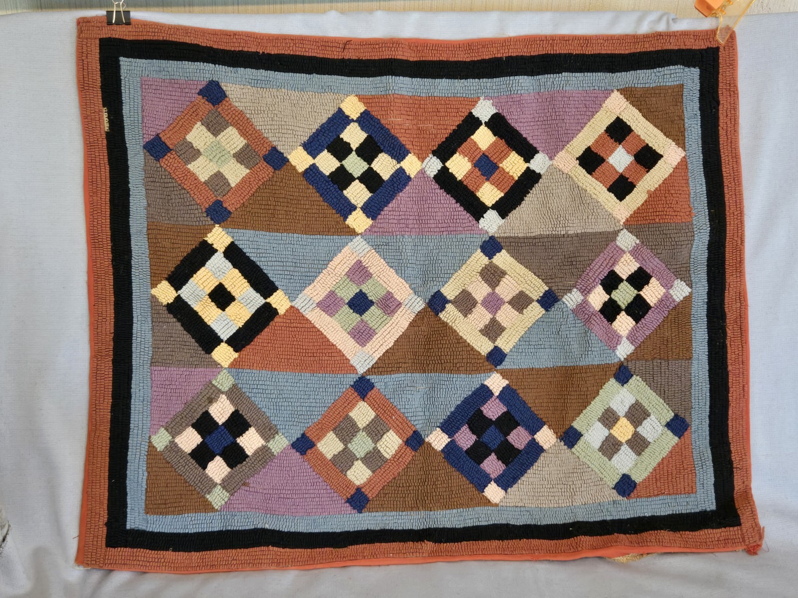 Antique Vintage American Folk Art HOOKED RUG w Amish Geometric Design Primitive