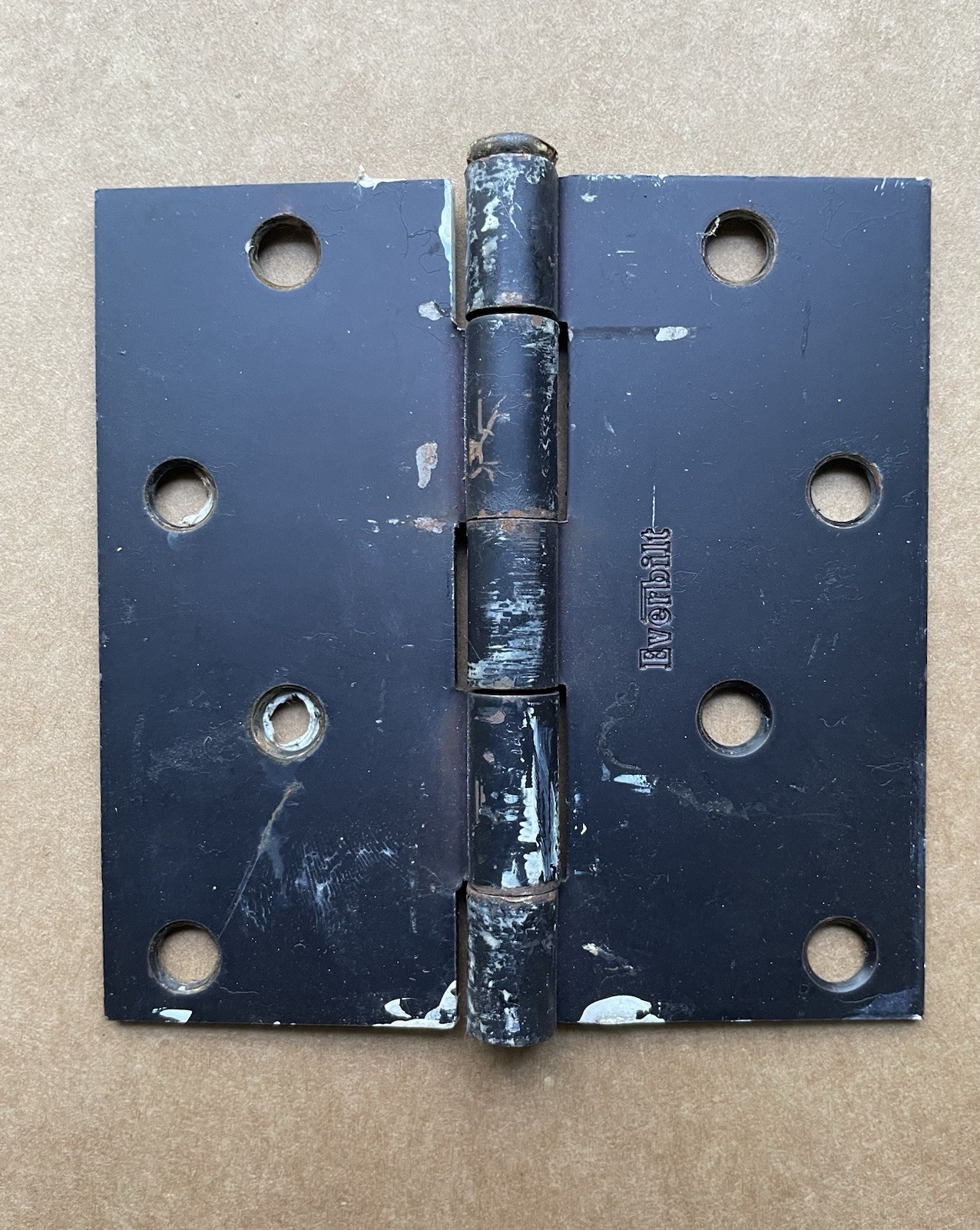 Vintage Steel 4” Door Hinge ~ Oil Rubbed Bronze ~ Opens Easily ~ Some Paint
