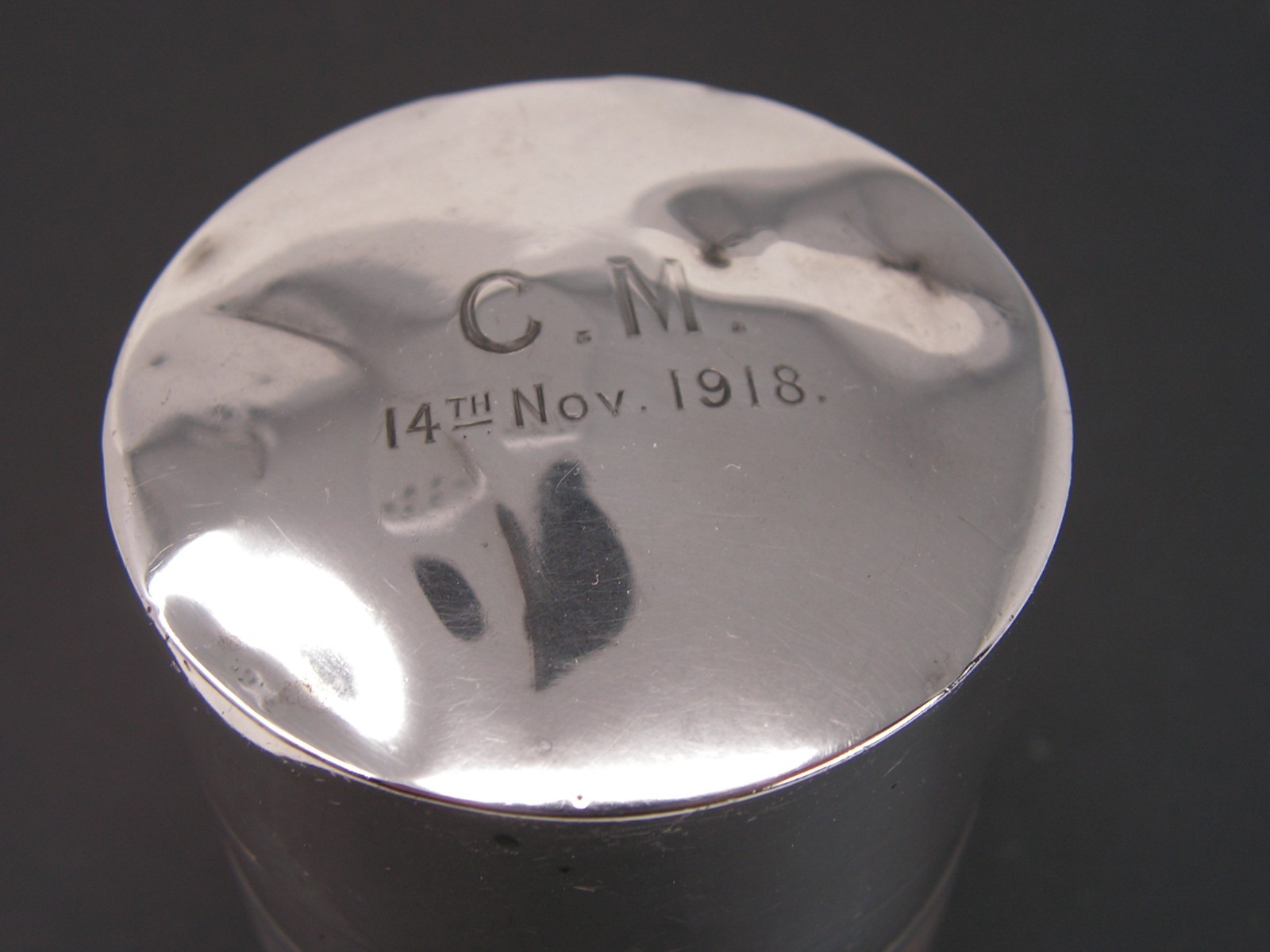 ANTIQUE WWI 14th NOVEMBER 1918 LARGE SILVER TOPPED VANITY DRESSING TABLE JAR