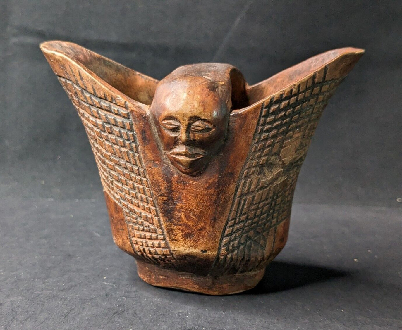 African Cup Coupe Bois Suku Congo Beker Vessel Wood Carved Face