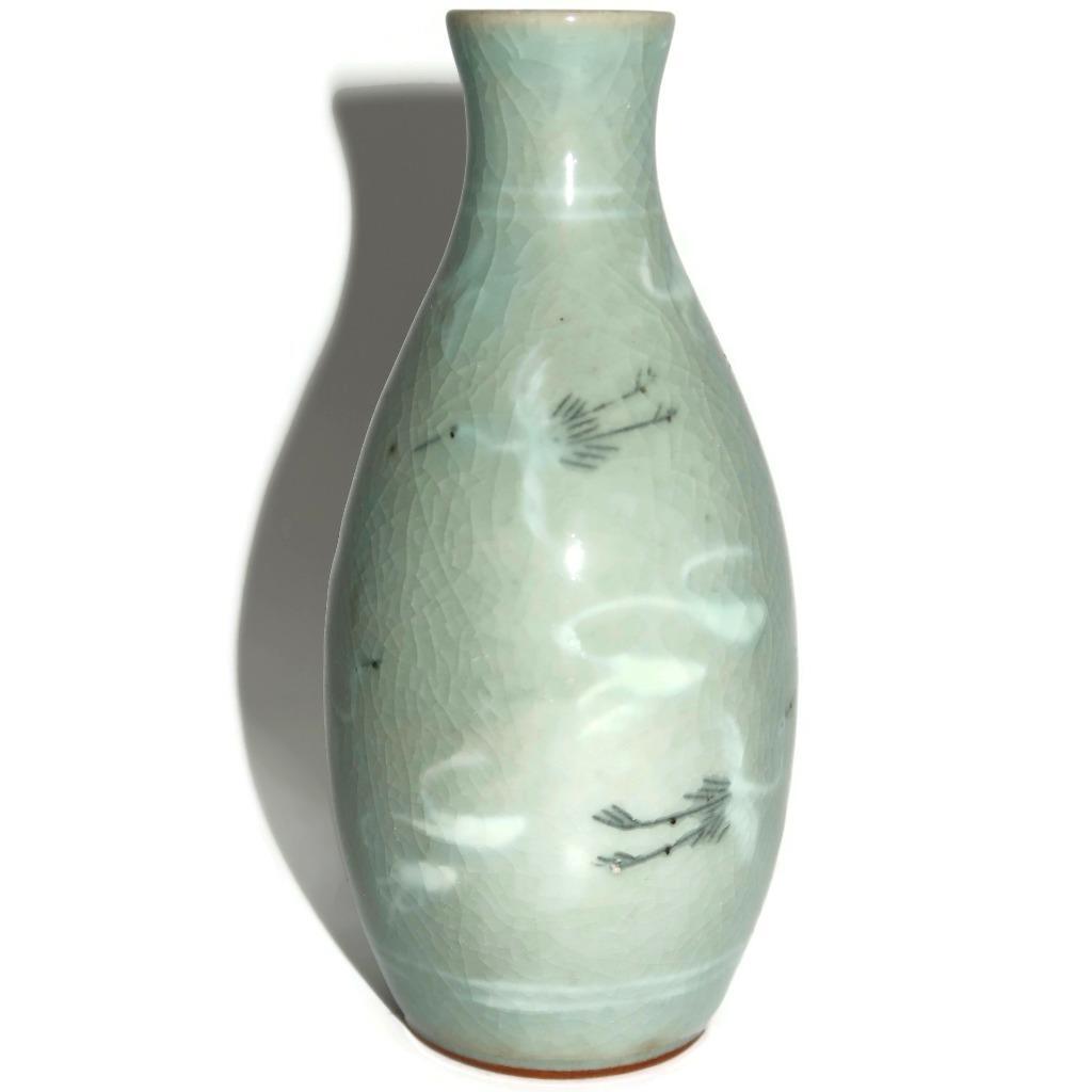 Vintage Japanese Art Pottery Gray Cranes Tokkuri Sake Bottle, 5 1/2″ (43)