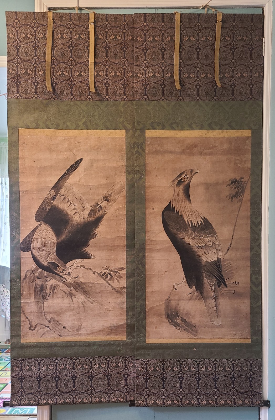 PAIR OF HAWKS/SESSON(AD1492-1589) BUDDHIST MONK IN IBARAKI,JAPAN/SCROLL/186X61CM