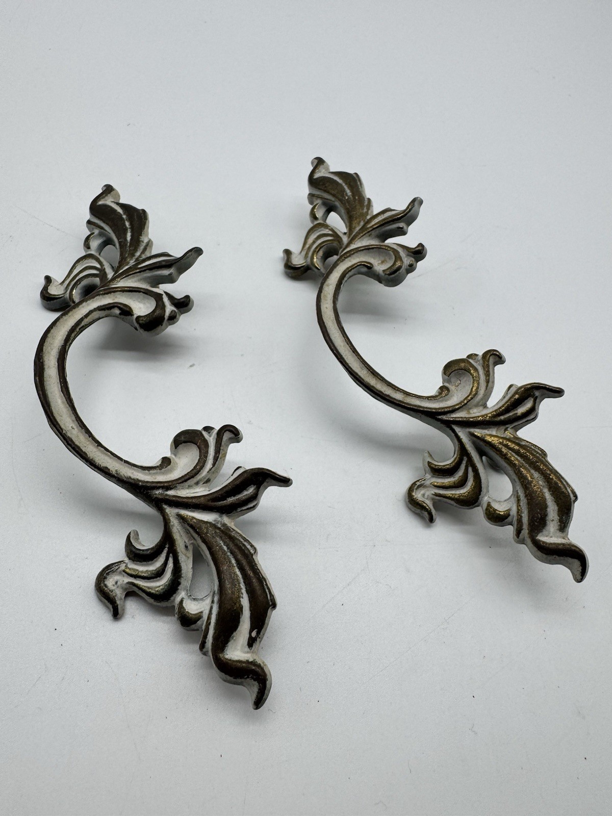 Vintage Ornate Drawer Pulls Handles Set of 2 Gold White Scroll Metal R120C 6”