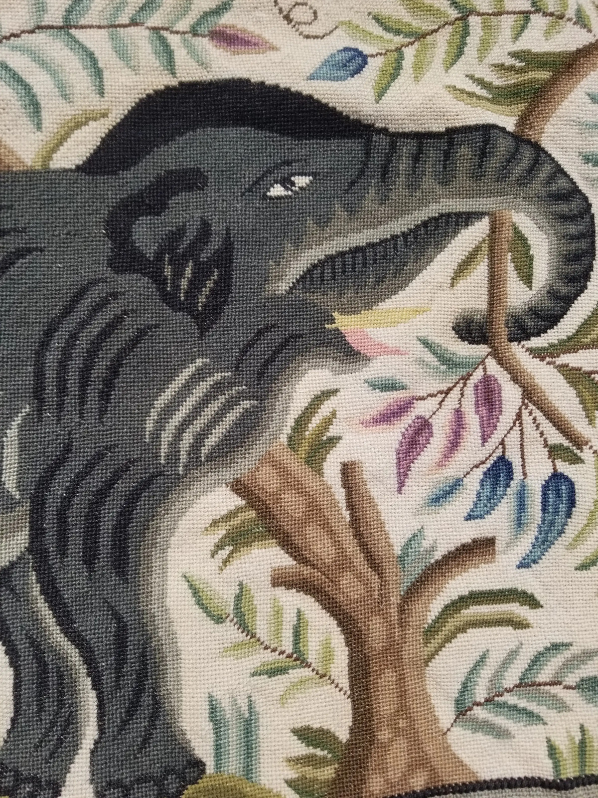Vintage Traditional Handmade Elephant Wool Multicolor Tapestry Rug 2.7×1.8ft