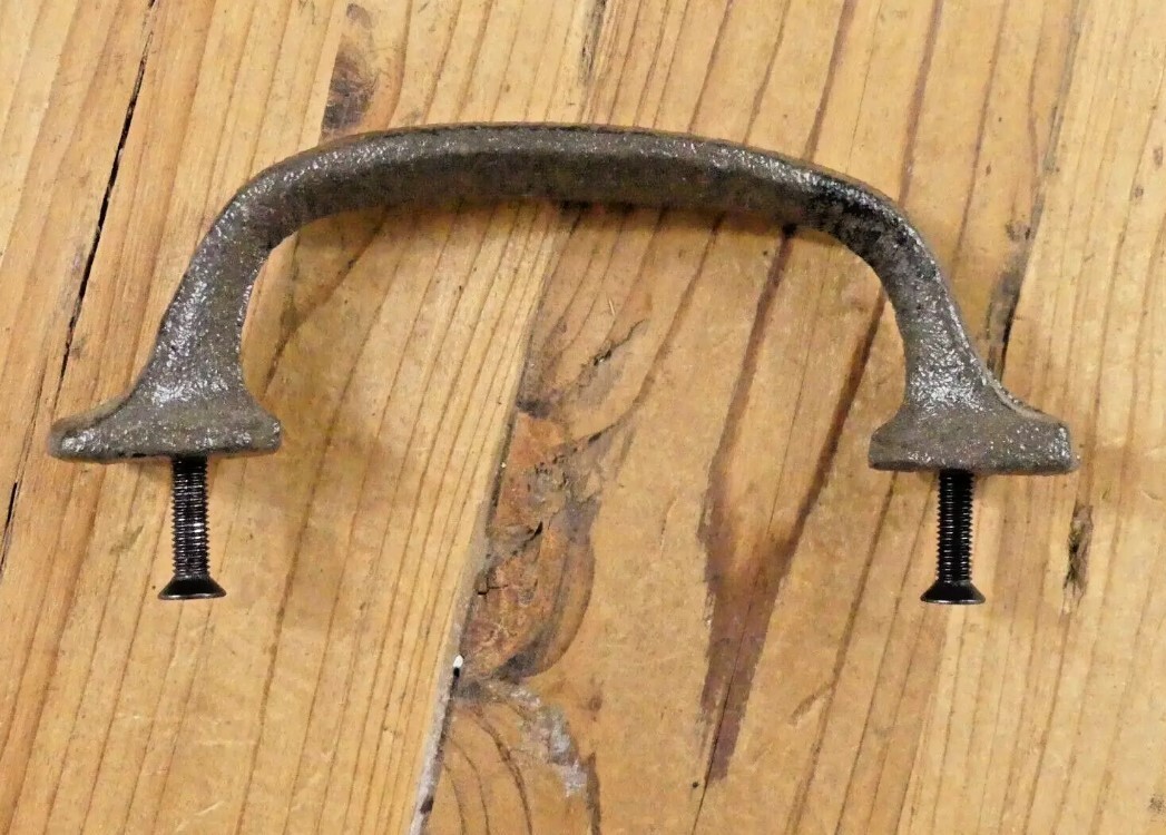 15 CAST IRON HANDLES RUSTIC DRAWER PULLS 5 1/4″ LONG W/ SCREWS PULL HANDLE WOW!!
