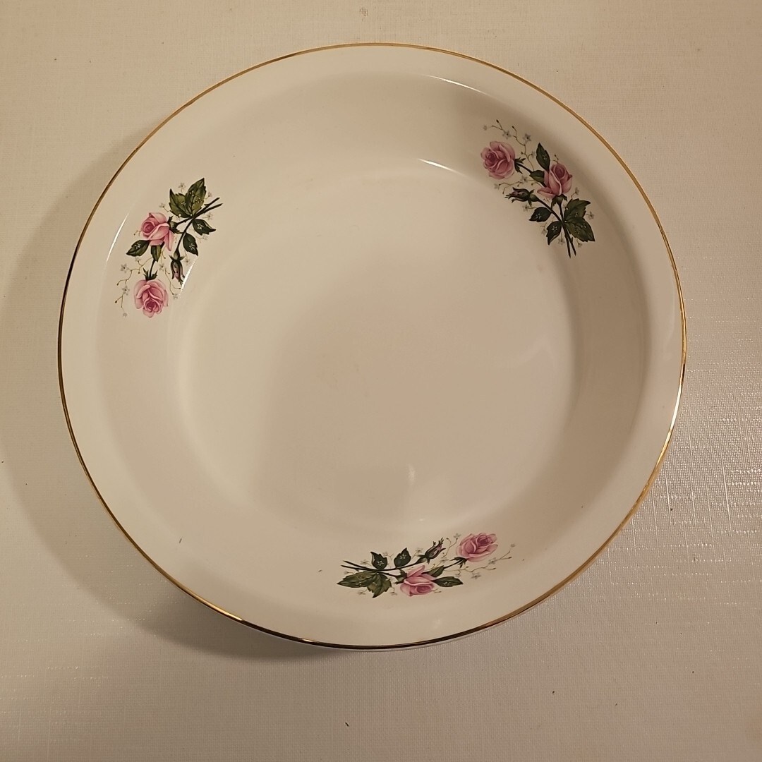 Vintage Superior Hall Quality Dinnerware Pie Serving Plate Roses (Gold Trim) 9.5