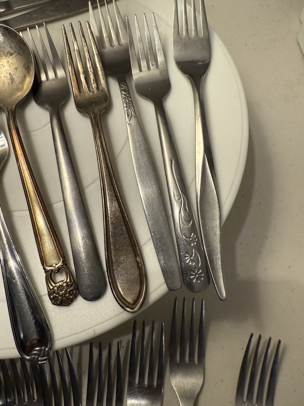 Assorted Mixed Lot of Vintage Silver Plate Silverware – 25 Pieces