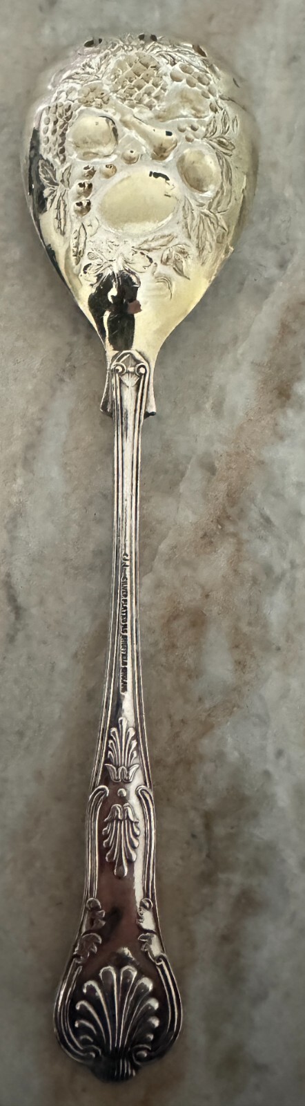 Solid Smooth Berry/Casserole Spoon Kings (Silverplate) by Sheffield Original